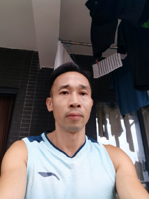 凡人的第一张照片--玉林相亲服务中心