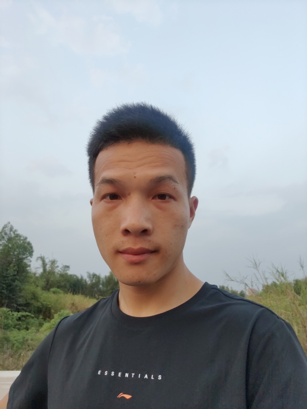 大龙的第一张照片--玉林相亲服务中心