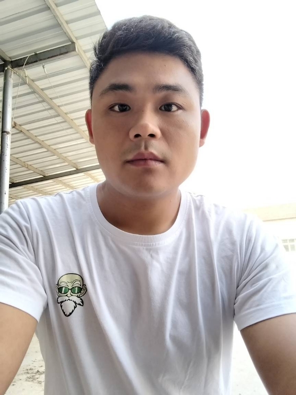 高大威武的第一张照片--玉林相亲服务中心
