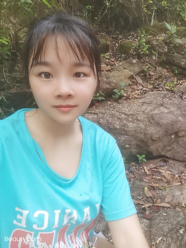 糖糖的第一张照片--玉林相亲服务中心