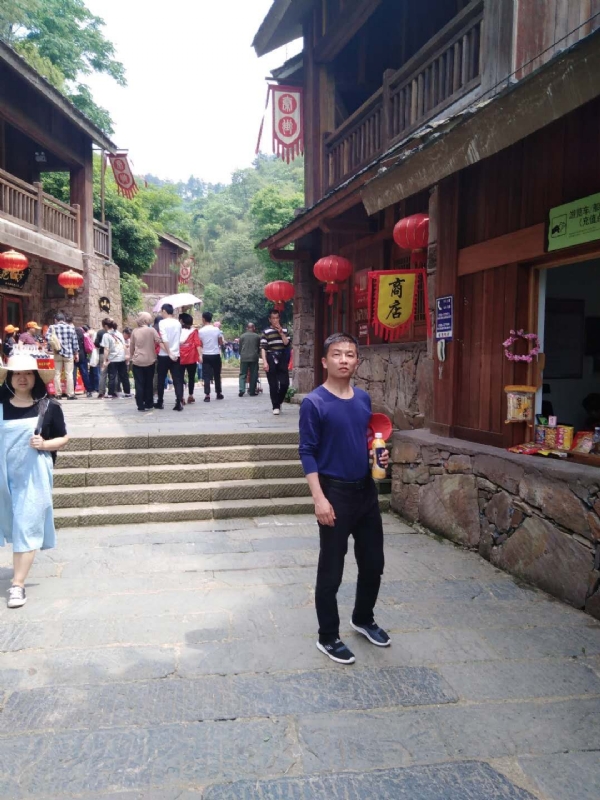 LX的第一张照片--玉林相亲服务中心