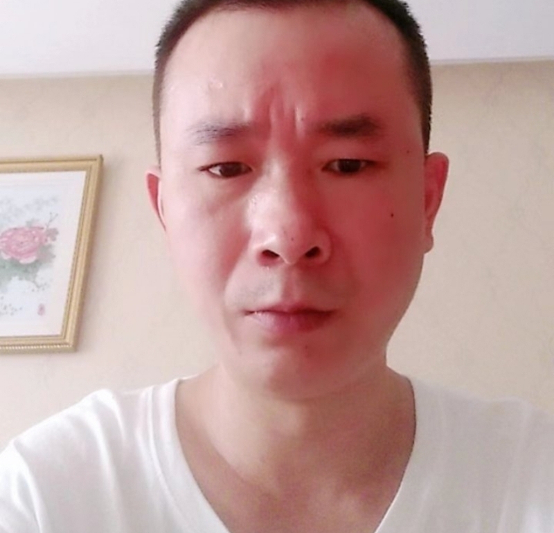 自由飞翔的第一张照片--玉林相亲服务中心