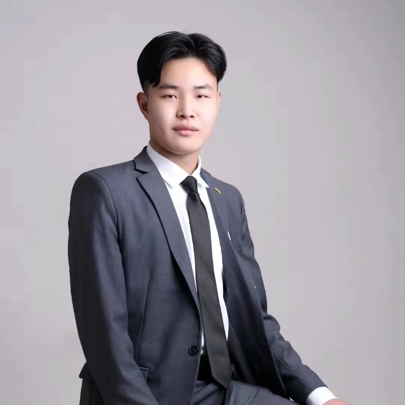 孤独的狼的第一张照片--玉林相亲服务中心