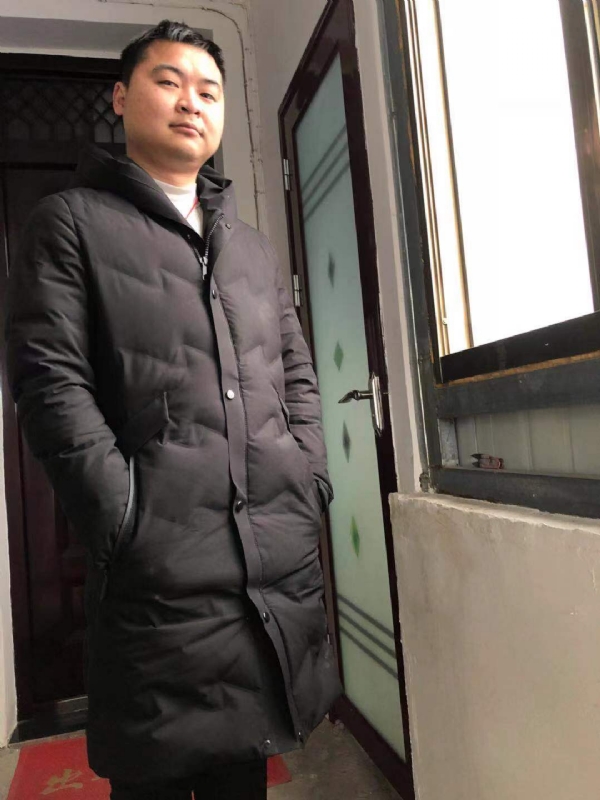 末端的第一张照片--玉林相亲服务中心