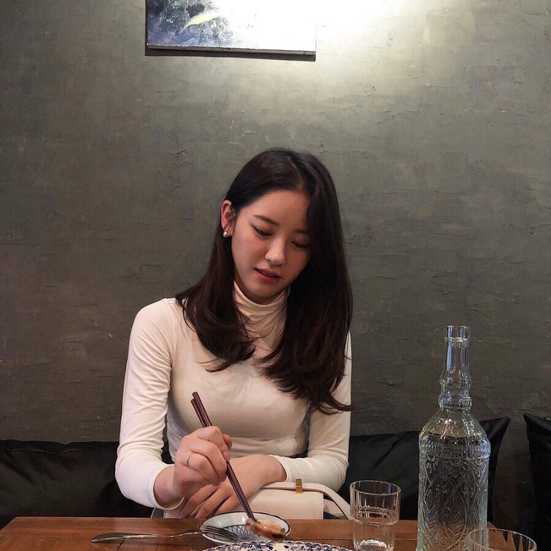 贵阳萧萧姐的第一张照片--玉林相亲服务中心