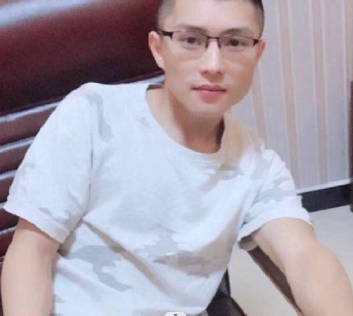 辉辉辉的第一张照片--玉林相亲服务中心