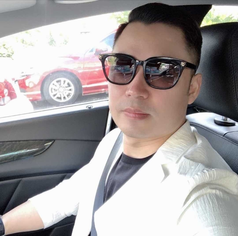 佳缘的第一张照片--玉林相亲服务中心