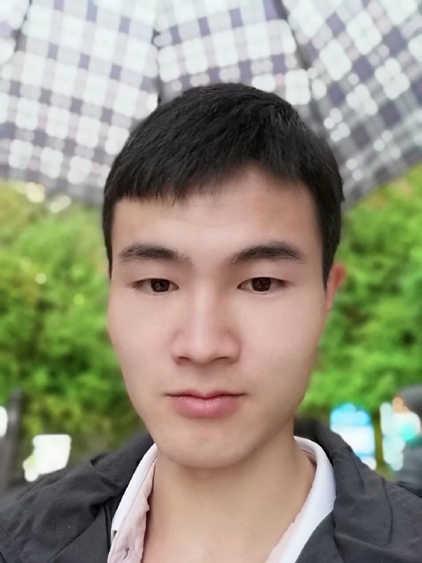 阳光男孩的第六张照片--玉林相亲服务中心