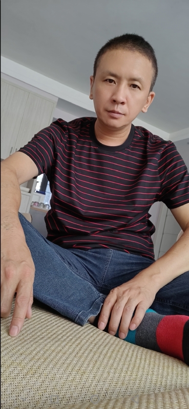 诚~的第一张照片--玉林相亲服务中心