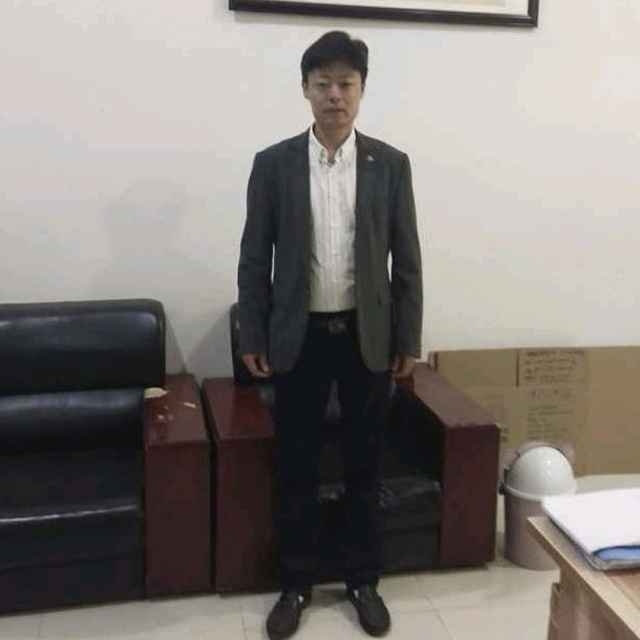 蓝天白云的第一张照片--玉林相亲服务中心