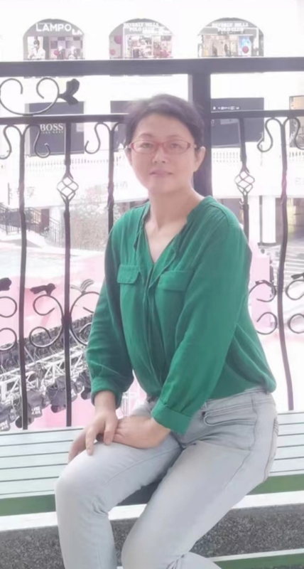丽华的第一张照片--玉林相亲服务中心