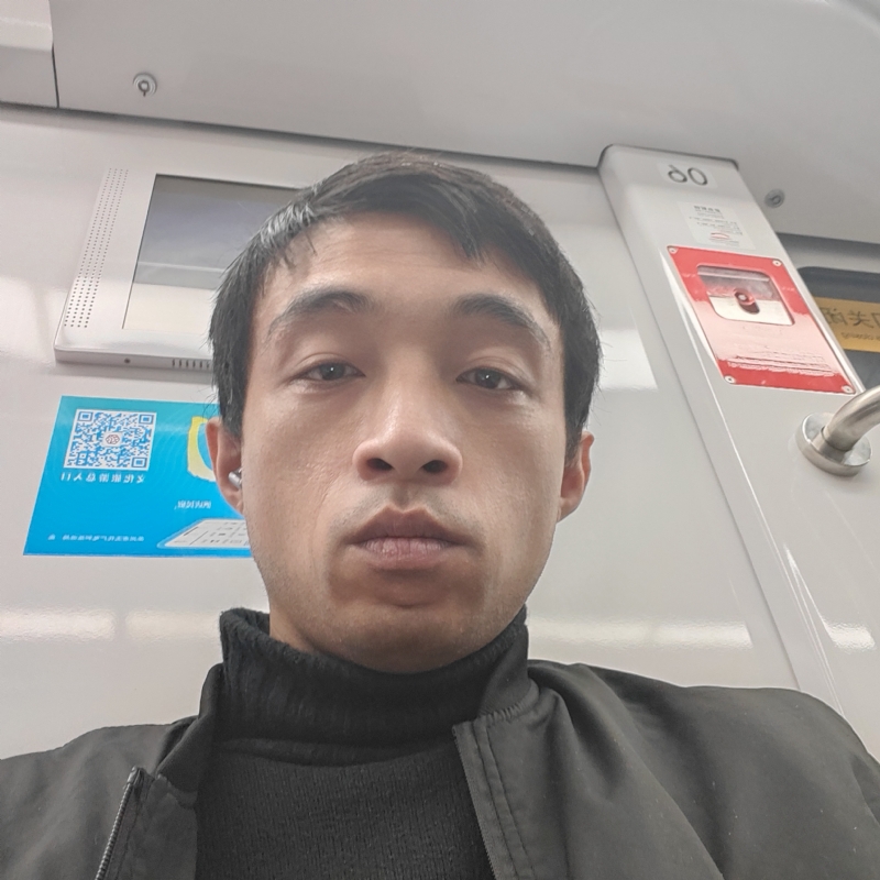 爱你么么哒的第一张照片--玉林相亲服务中心