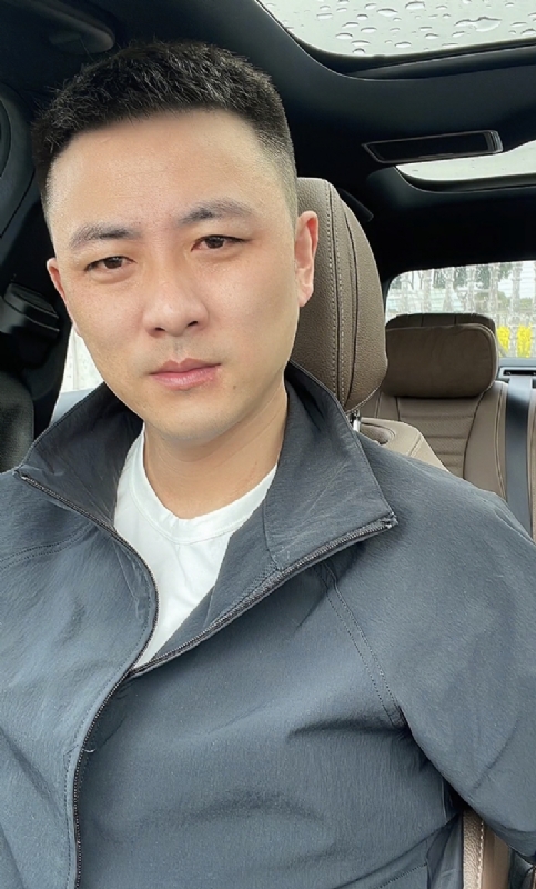 惊弢亥琅的第一张照片--玉林相亲服务中心