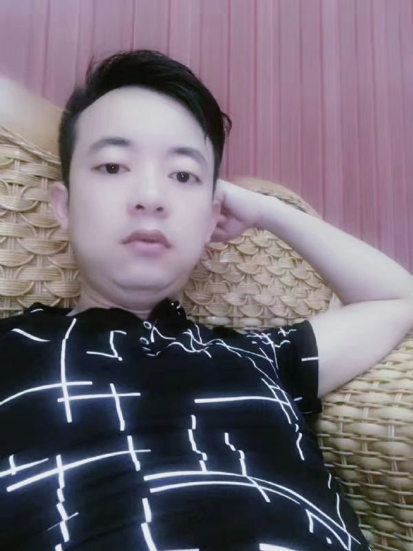 恋上一座城的第一张照片--玉林相亲服务中心