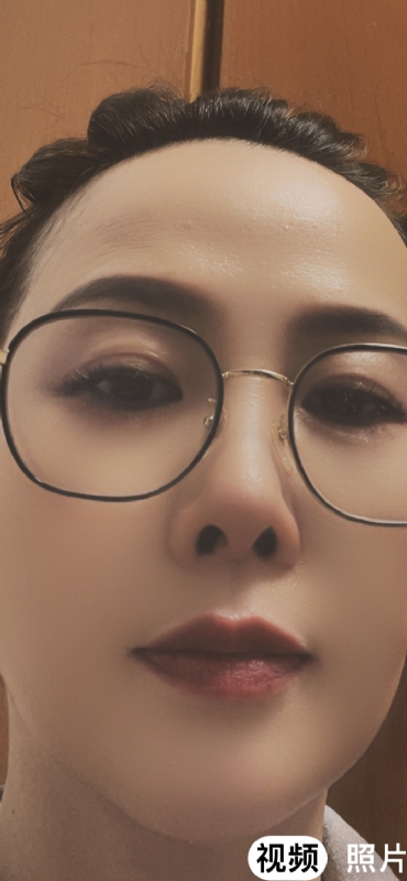 水女人的第一张照片--玉林相亲服务中心