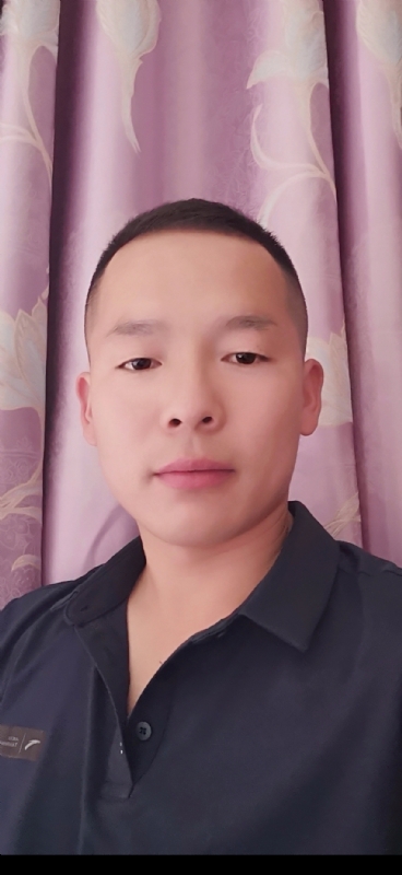 执子之手的第一张照片--玉林相亲服务中心