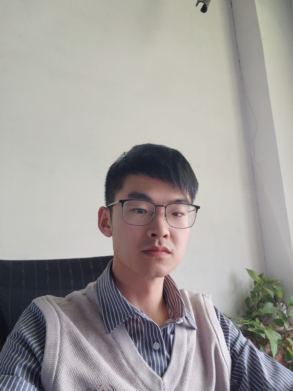 琉璃的第一张照片--玉林相亲服务中心