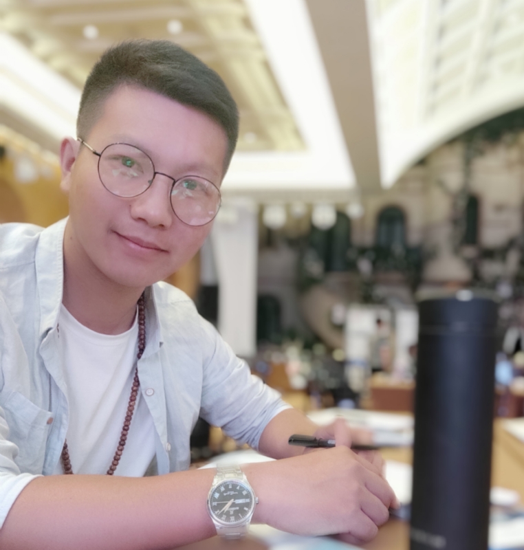 黄先生的第一张照片--玉林相亲服务中心