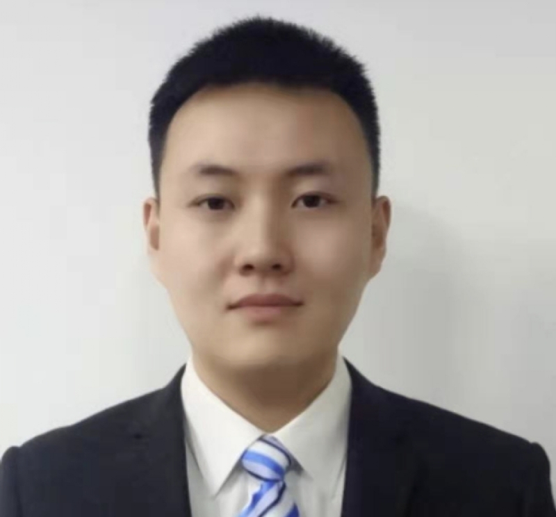 英俊潇洒的第一张照片--玉林相亲服务中心