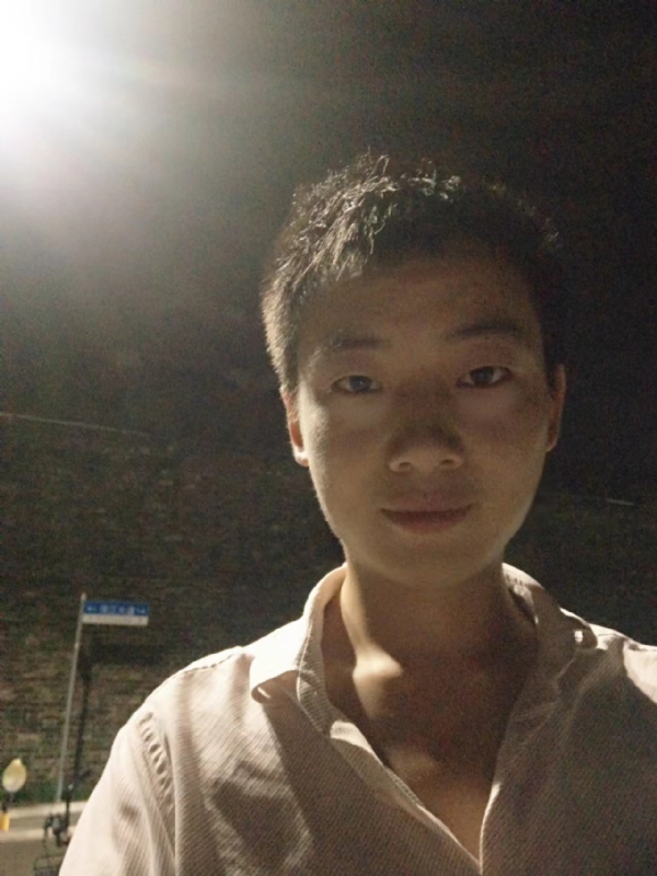 来啊的第一张照片--玉林相亲服务中心