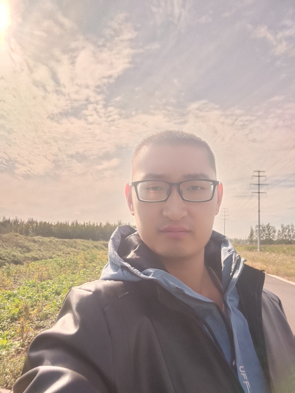 温暖胸膛的第一张照片--玉林相亲服务中心