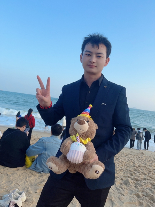 目标结婚的第一张照片--玉林相亲服务中心