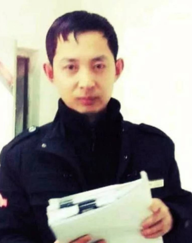 风雨中有你的第一张照片--玉林相亲服务中心