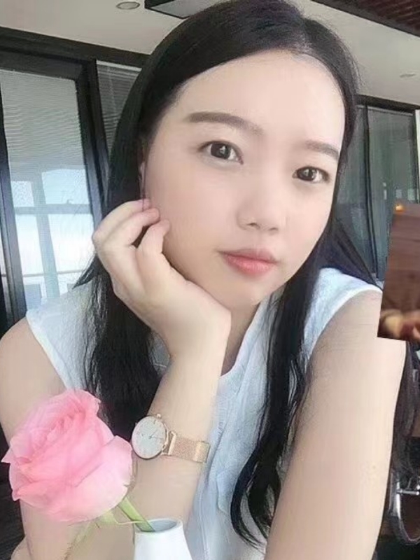 祺媛的第一张照片--玉林相亲服务中心