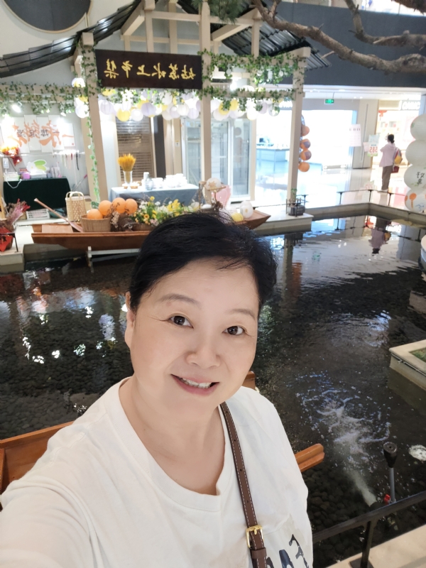 丁姐爱生活的第三张照片--玉林相亲服务中心