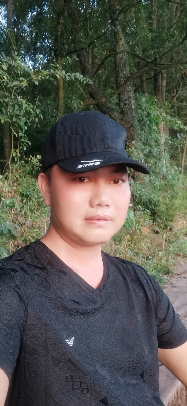 郑哥的第一张照片--玉林相亲服务中心