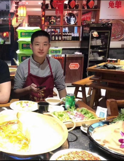 尚龙的第四张照片--玉林相亲服务中心