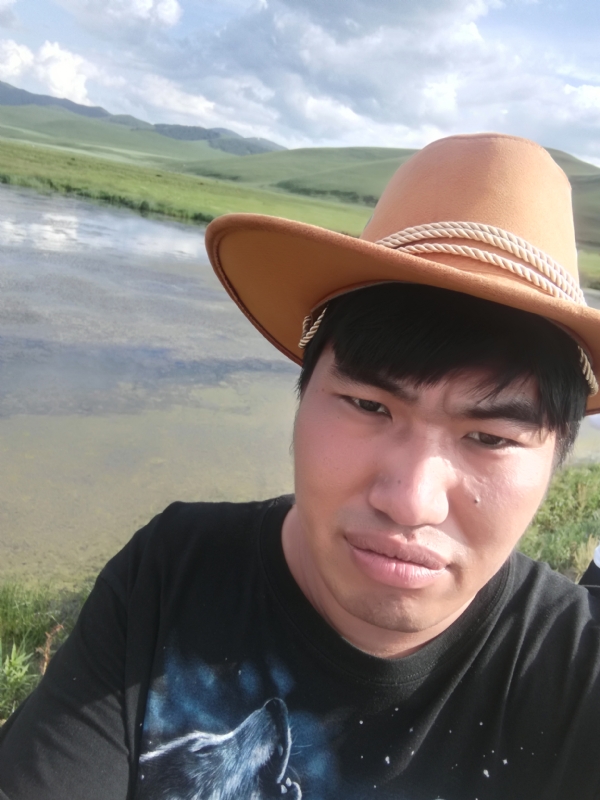 LOVE的誓言的第二张照片--玉林相亲服务中心