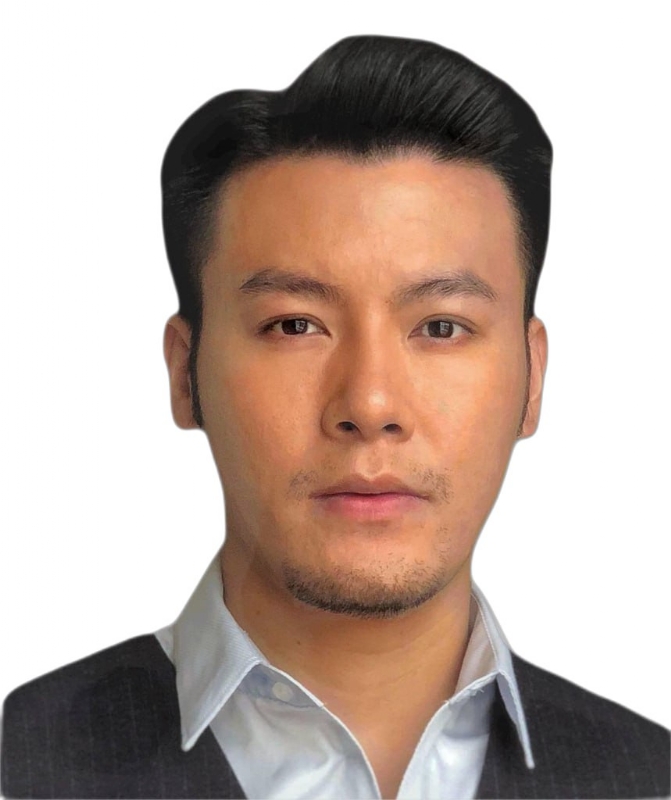 怀揣梦想的第一张照片--玉林相亲服务中心