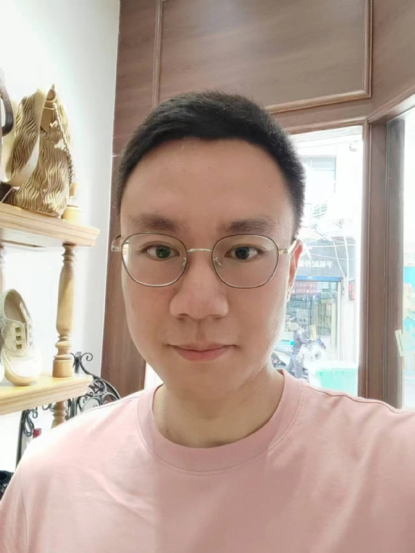 乐let的第一张照片--玉林相亲服务中心