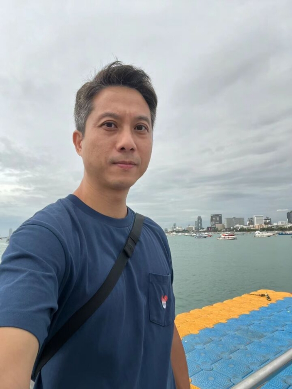 戍边的第一张照片--玉林相亲服务中心