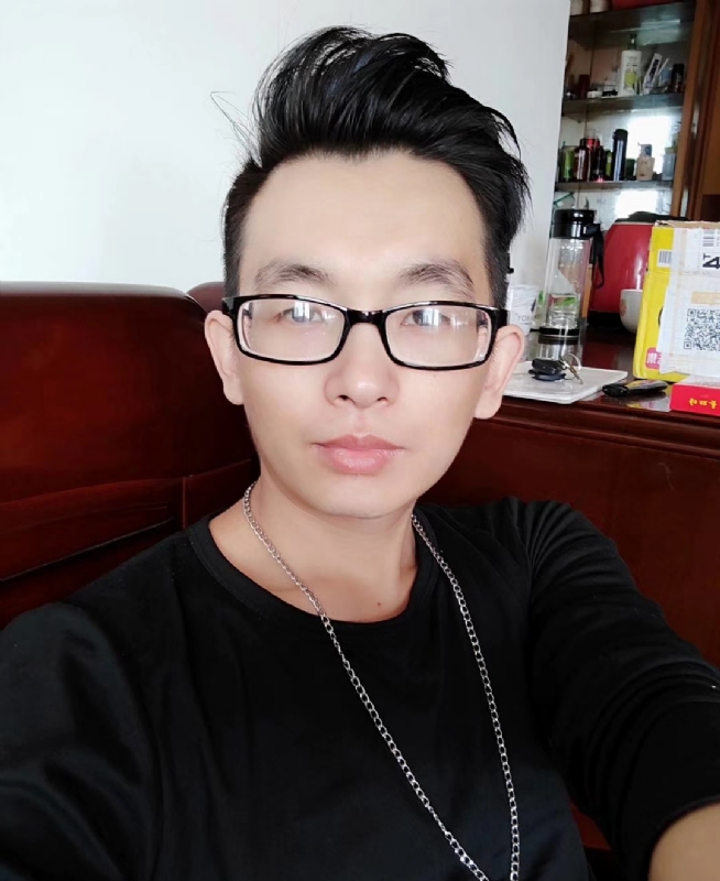 你要女婿不要的第一张照片--玉林相亲服务中心