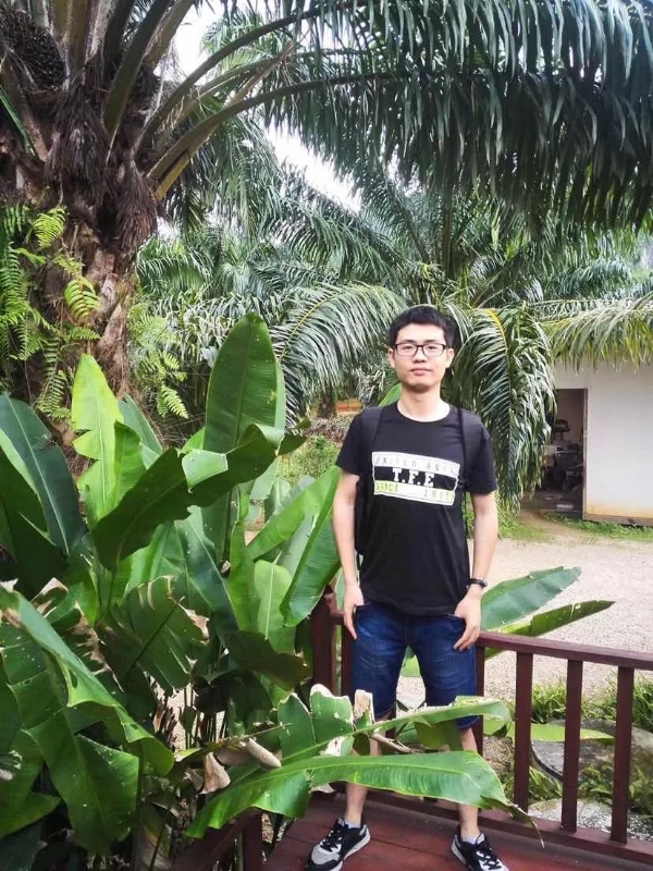 不走心的第一张照片--玉林相亲服务中心