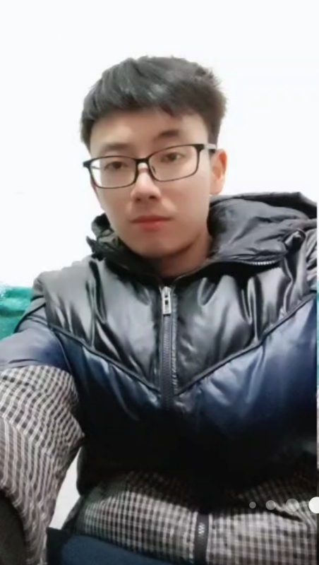 吐泡泡的小鱼的第一张照片--玉林相亲服务中心