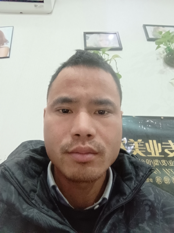 liuliyong的第一张照片--玉林相亲服务中心