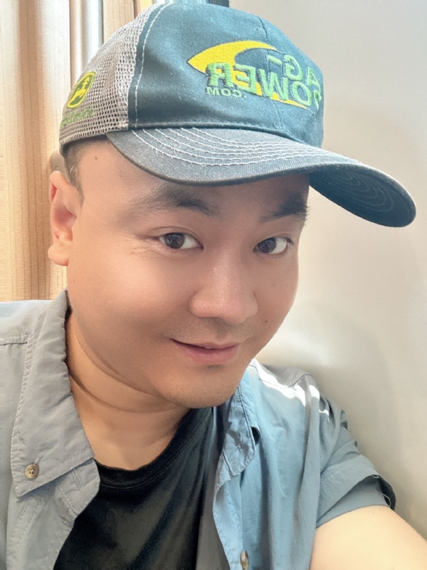 冰的第二张照片--玉林相亲服务中心