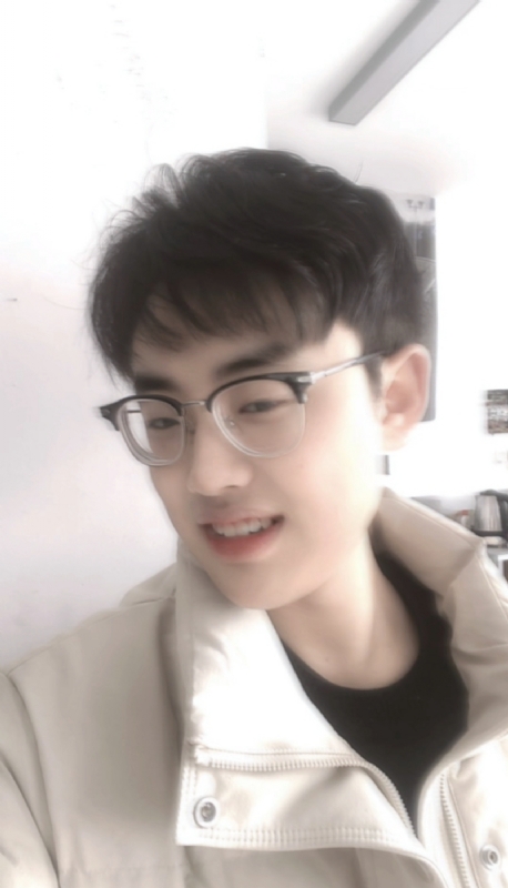梁21的第四张照片--玉林相亲服务中心