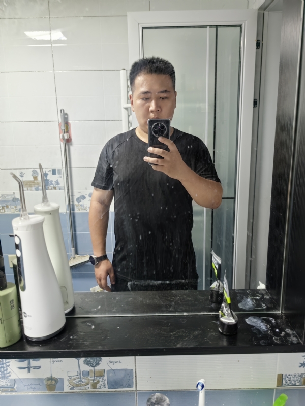 孙老师儿的第二张照片--玉林相亲服务中心
