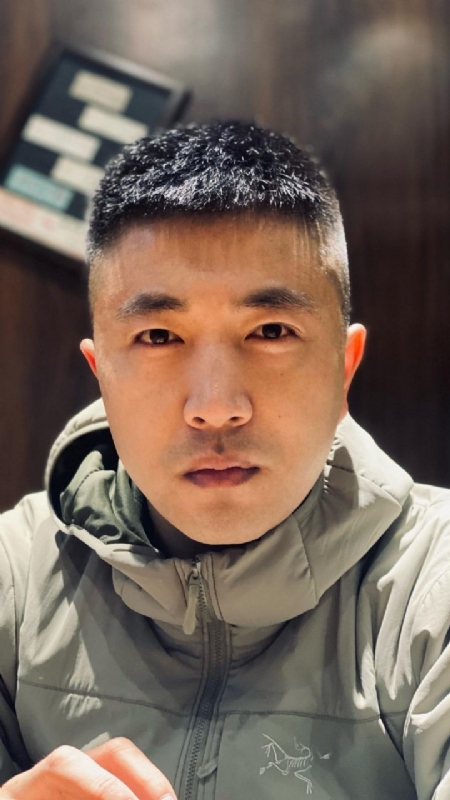 山中何缘的第二张照片--玉林相亲服务中心