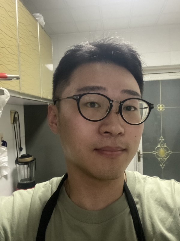 何方妖孽的第一张照片--玉林相亲服务中心