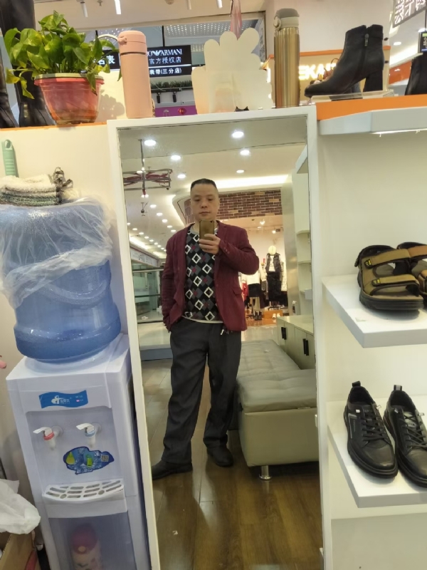 真诚征婚的第四张照片--玉林相亲服务中心