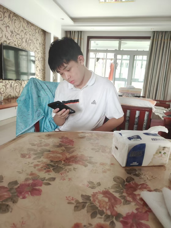 铁在烧的第一张照片--玉林相亲服务中心