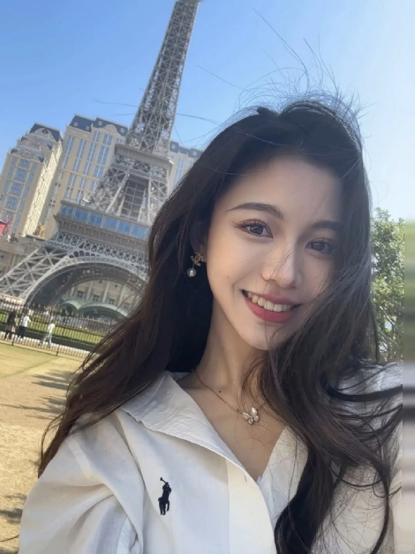 Anna的第一张照片--玉林相亲服务中心