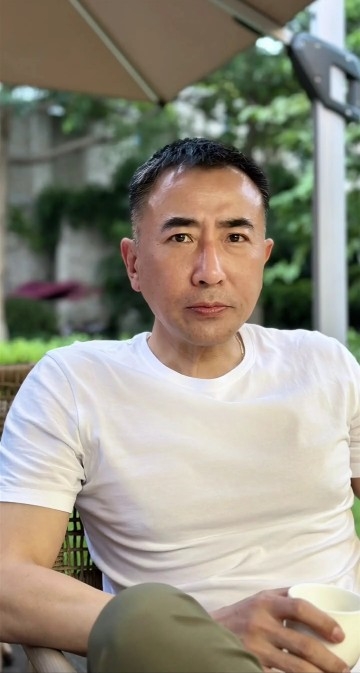 厚德载福的第一张照片--玉林相亲服务中心