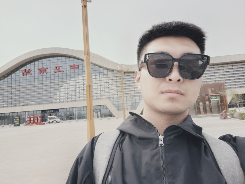 起因的第一张照片--玉林相亲服务中心