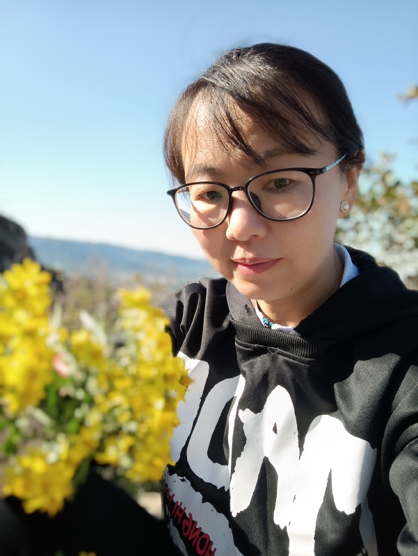 丽丽的第一张照片--玉林相亲服务中心